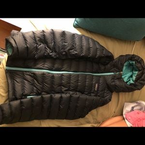 Patagonia hooded Nano Puff super warm!